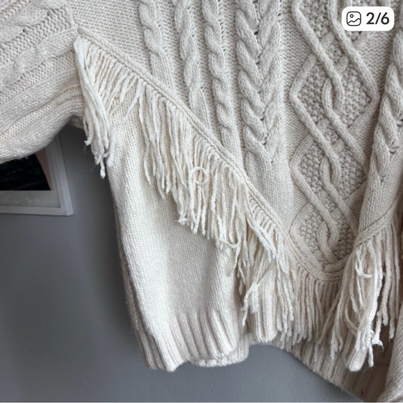 🤍Cream Fringe Sweater - Picture 2 of 6